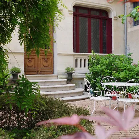 Apartament Particulier 90 Portail Alban